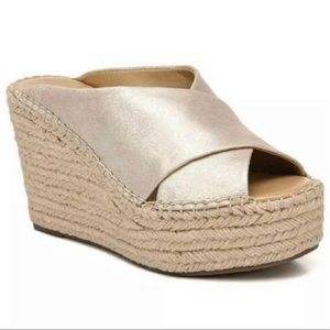 Franco Sarto **NEW** Tiffany Espadrille Wedges in Gold 6.5